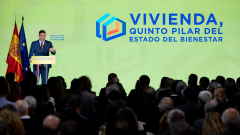 El presidente del Gobierno, Pedro Sánchez, interviene durante el foro 'Vivienda, quinto pilar del Estado del Bienestar', organizado por el Ministerio de Vivienda y Agenda Urbana