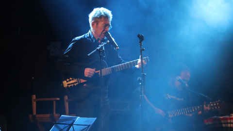 Quico Pi de la Serra durant el concert especial d'Ovidi4 al Barnasants en motiu dels deu anys del 15-M, l'any 2021