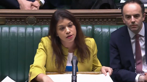 Imagen de Tulip Siddiq extraída de un vídeo de una intervención en el Parlamento