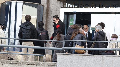 Luis Medina sale de la Audiencia Nacional para asistir como investigado a la primera jornada del juicio por el 'caso de las mascarillas', a 11 de febrero de 2025, en Madrid (España). El fiscal solicita 9 años de cárcel para el hijo menor de Naty Abascal y 15 años de prisión en el caso de Luceño por estafar presuntamente al Ayuntamiento de Madrid en la venta de material sanitario.Antonio Gutiérrez / Europa PressFAMOSOS;MASCARILLAS;JUICIO11/2/2025