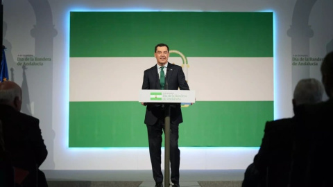 Moreno Bonilla, durante un acto celebrando el 4 de diciembre, Día de la Bandera en Andalucía.