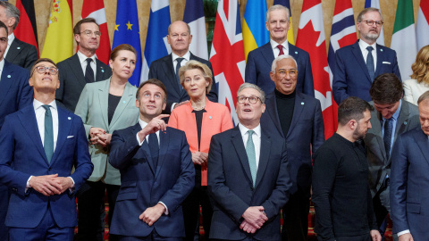 Principales mandatarios europeos durante la cumbre para discutir la seguridad europea y Ucrania, en Lancaster House en Londres, Gran Bretaña, a 2 de marzo de 2025.