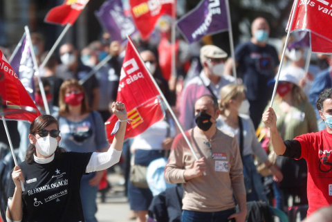  Manifestación bajo el lema 'Ahora toca cumplir el 1 de mayo de 2021 en Valencia..- KAI FÖRSTERLING/EFE