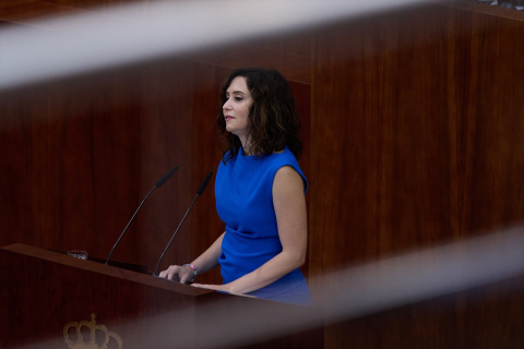 La presidenta de la Comunidad de Madrid, Isabel Díaz Ayuso, interviene en el debate del Estado de la Región, en la Asamblea de Madrid, a 12 de septiembre de 2022, en Madrid (España). -Jesús Hellín / Europa Press