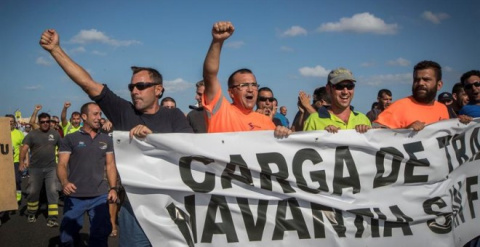  Imagen de archivo de trabajadores de Navantia manifestándose.- EFE/Román Ríos