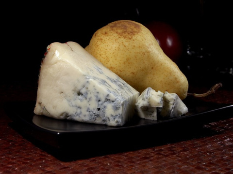 Queso azul y pera. 