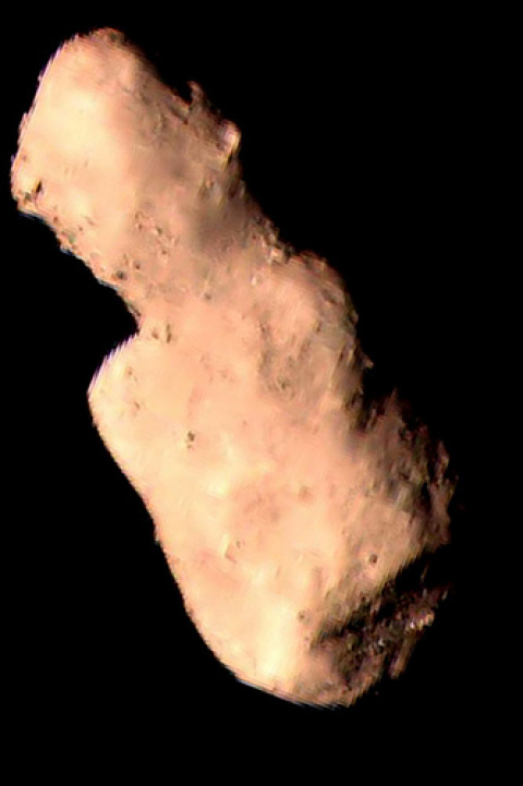 El asteroide (4179) Tutatis fotografiado por la sonda espacial china Chang'e-2.