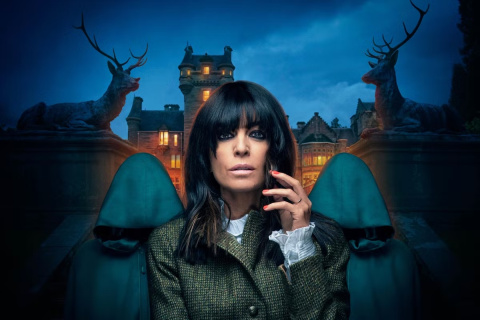 La 'host' británica Claudia Winkleman en 'The Traitors'