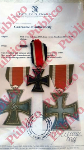 Certificado de autenticidad de la Cruz de Hierro nazi original adquirida por el Capitán Meroño.