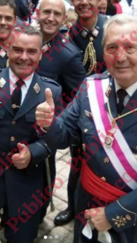 El capitán Meroño, junto al ex Jefe del Estado Mayor del Aire, general Jiménez Ruiz, en 2018.