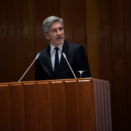 El ministro del Interior, Fernando Grande-Marlaska, en el acto de entrega de medallas al mérito penitenciario con motivo de la festividad de La Merced, patrona de Instituciones Penitenciarias. EFE/Santi Donaire