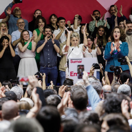 La vicepresidenta segunda y ministra de Trabajo, Yolanda Díaz, en el acto 'Empieza todo' de la plataforma Sumar, en el que presentó su candidatura para la presidencia del Gobierno en las próximas elecciones generales, en el polideportivo Antonio Magari