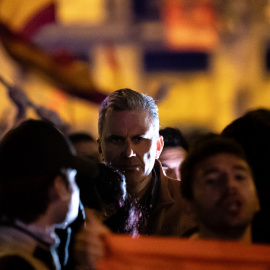  Javier Ortega Smith durante una manifestación contra la amnistía frente a la sede del PSOE en Ferraz. Diego Ramadés / Europa Press