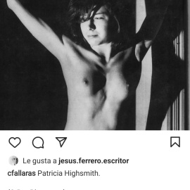 Captura de Instagram de la cuenta de Cristina Fallarás. Patricia Highsmith aparece con el pecho desnudo