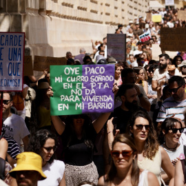 Miles de malagueños se manifestan por la dificultad de encontrar una vivienda para alquilar en la ciudad en una imagen de archivo.- Álex Zea / Europa Press