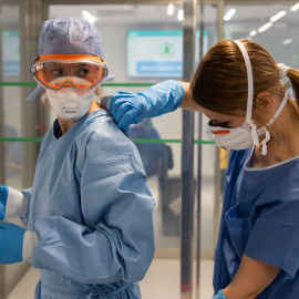 Personal sanitario en el Hospital Clinic. Foto: Francisco Àvia (Hospital Clinic)