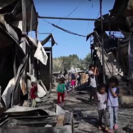 Campamento de refugiados de Moria tras el último incendio. Foto: RICH CHANNEL (YouTube).