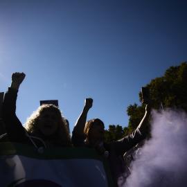  Varias personas participan en una manifestación feminista en Madrid / Jesús Hellín | Europa Press