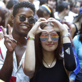  Varias personas durante una manifestación por el Orgullo LGTBI, a 28 de junio de 2022, en Palma de Mallorca, Baleares (España). Con esta marcha, que se celebra bajo el lema '30 años de lucha. Derechos y resiliencia’, durante el Día Internacional de