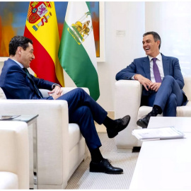  El presidente del Gobierno, Pedro Sánchez y el presidente de la Junta de Andalucía, Juan Manuel Moreno Bonilla.  Alberto Ortega / Europa Press