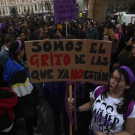 Una pancarta durante la manifestación feminista del 8M en Madrid. - EFE