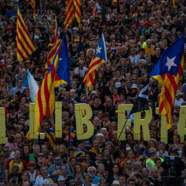 Centenares de personas participan en la manifestación convocada por la ANC con motivo de la Diada, Día de Catalunya, a 11 de septiembre de 2022, en Barcelona, Catalunya (España). -Pau Venteo / Europa Press