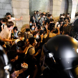 Decenas de miles de personas se manifestaron este domingo en Hong Kong. EFE