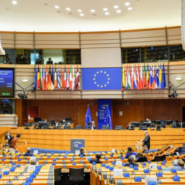 Vista del hemiciclo del Parlamento Europeo en Bruselas, durante el debate de las medidas para afrontar la crisis del coronavirus.