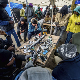 Campo de refugiados 'La Jungla' en Calais. / EFE