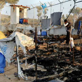 Incendio en el campamento de Moria (Lesbos). / Reuters.