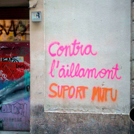 Una pintada al barri del Raval de Barcelona / ACN