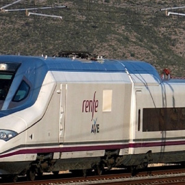 Tren AVE de Renfe. E.P.