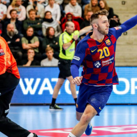 Aleix Gómez celebra un gol del Barça d'handbol aquesta temporada. REUTERS.