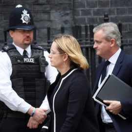 La ministra británica de Interior, Amber Rudd, llega a Downing Street. | EFE