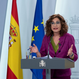 La ministra de Hacienda y portavoz del Gobierno, María Jesús Montero, durante la rueda de prensa ofrecida en el Palacio de La Moncloa tras el Consejo de Ministros. EFE/MONCLOA