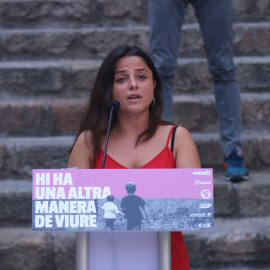 La diputada de la CUP-CC Maria Sirvent en la presentació de la campanya 'Hi ha una altra manera de viure'. ACN/Mariona Puig