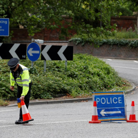 La Policía de Londres delimita la zona en la que tuvo lugar el apuñalamiento. Reuters