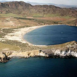 Imagen de la playa de Los Genoveses, en el Parque Natural del Cabo de Gata.