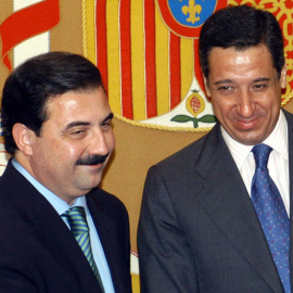 Fernando Castelló y Eduardo Zaplana, en 2003 | EMILIO NARANJO/EFE