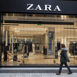 Vista de una tienda de Zara, la principal enseña del grupo textil  Inditex. EFE/ Fernando Alvarado