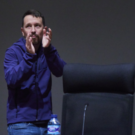  El exlíder de Podemos Pablo Iglesias, durante la presentación de su libro 'Medios y cloacas', a 11 de noviembre de 2022 en Sevilla (Andalucía, España). El exlider de Podemos, Pablo Iglesias, acude a Sevilla a presentar su nuevo libro.Joaquin Corchero