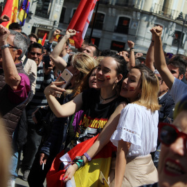 Imagen de la manifestación conmemorativa de la II República. 14/04/2019. PAOLA ARAGÓN