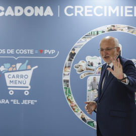  El presidente de Mercadona, Juan Roig, a su llegada a una rueda de prensa para informar sobre la situación actual y futura de los cinco Componentes de Mercadona, en el Centro de Coinnovación del Jarro, a 14 de marzo de 2023, en Paterna, Valencia, Comun