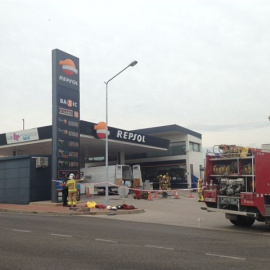 Incendio en la gasolinera de Sant Sadurní d'Anoia (Barcelona). Twitter del Ayuntamiento