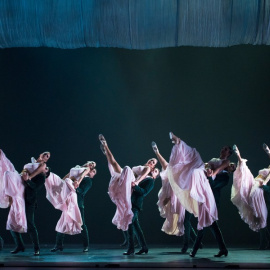 Coreografía Alento. BALLET NACIONAL DE ESPAÑA / VALLINAS