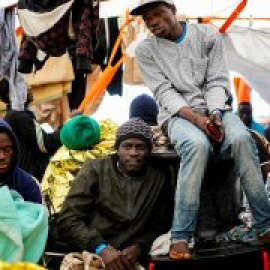 La llegada de migrantes en situación irregular a la Unión Europea cae a niveles de 2013