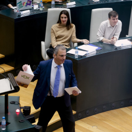 Javier Ortega Smith durante la sesión para su reprobación en el Ayuntamiento de Madrid.- EFE/ Mariscal