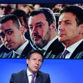 El primer ministro de Italia, Giuseppe Conte, ofrece un discurso  durante el foro de la agencia italiana de noticias ANSA en Roma (Italia). EFE/ Ettore Ferrari