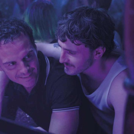 Andrew Scott y Paul Mescal en la película 'Desconocidos', de Andrew Haigh.