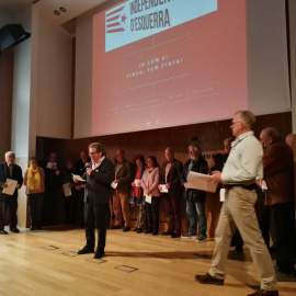 Un moment de la presentació del manifest del grup Independentistes d'Esquerra. @d_esquerra